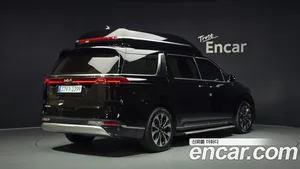 Kia Carnival, 2023 — миниатюра 2