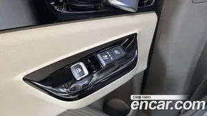 Kia Carnival, 2023 — миниатюра 25