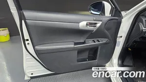 Lexus CT200h, 2013 — миниатюра 13