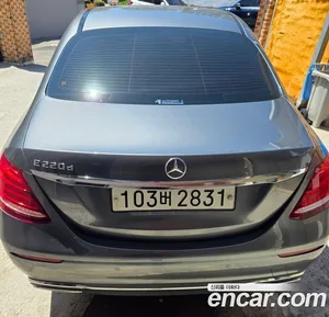 Mercedes-Benz E-Class, 2019 — миниатюра 4