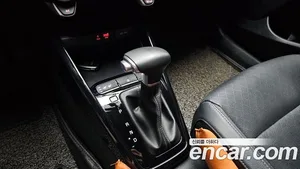 Kia Stonic, 2019 — миниатюра 12