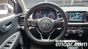 Kia Stonic, 2019 — миниатюра 19