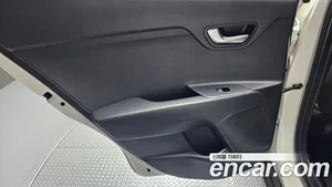 Kia Stonic, 2019 — миниатюра 15