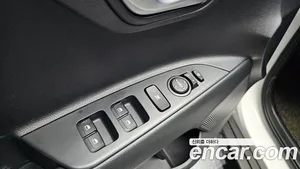 Kia Stonic, 2019 — миниатюра 28
