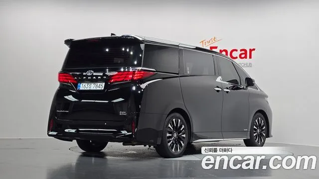 Toyota Alphard, 2025 — фото автомобиля из Кореи