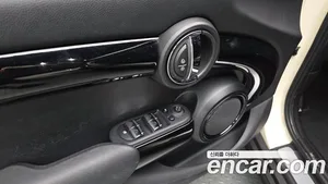 Mini Cooper, 2021 — миниатюра 25