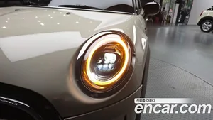 Mini Cooper, 2021 — миниатюра 8