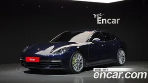 Porsche Panamera, 2017 — миниатюра 1