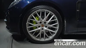 Porsche Panamera, 2017 — миниатюра 5