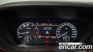 Genesis EQ900, 2016 — миниатюра 11