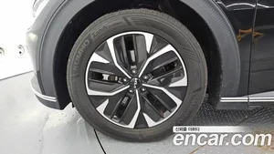 Kia EV6, 2022 — миниатюра 5