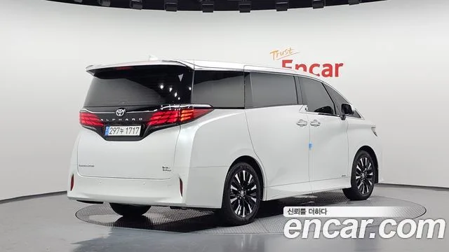 Toyota Alphard, 2024 — фото автомобиля из Кореи
