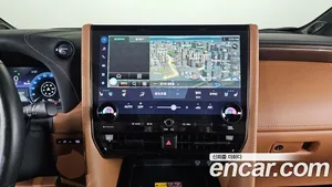 Toyota Alphard, 2024 — миниатюра 19