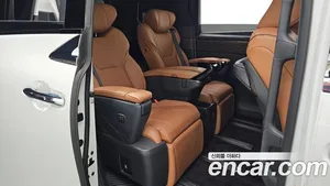 Toyota Alphard, 2024 — миниатюра 15