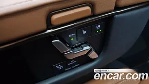Toyota Alphard, 2024 — миниатюра 27