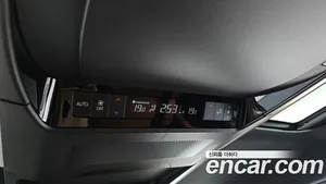 Toyota Alphard, 2024 — миниатюра 39