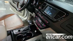 Kia Carnival, 2020 — миниатюра 12