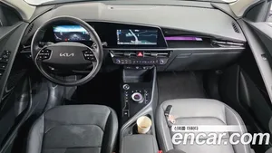 Kia Niro, 2023 — миниатюра 7
