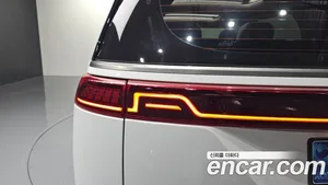 Kia Carnival, 2023 — миниатюра 9