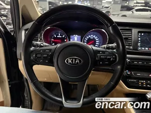Kia Carnival, 2018 — миниатюра 10