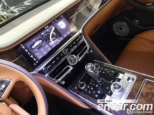 Bentley Flying Spur, 2023 — миниатюра 13