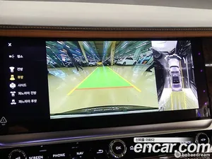 Bentley Flying Spur, 2023 — миниатюра 15