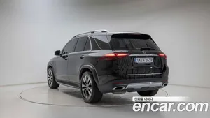 Mercedes-Benz GLE-Class, 2024 — миниатюра 3