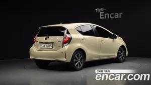 Toyota Prius, 2018 — миниатюра 1