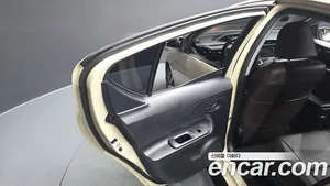 Toyota Prius, 2018 — миниатюра 14