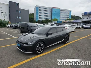 Kia EV6, 2023 — миниатюра 2