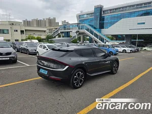 Kia EV6, 2023 — миниатюра 6