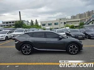 Kia EV6, 2023 — миниатюра 7