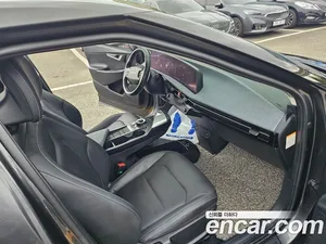 Kia EV6, 2023 — миниатюра 14