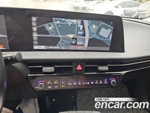 Kia EV6, 2023 — миниатюра 16