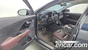Kia Niro, 2019 — миниатюра 13