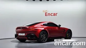 Astonmartin Vantage, 2019 — миниатюра 2