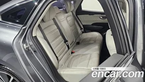 Renault SM6, 2016 — миниатюра 17