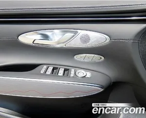 Genesis GV70, 2024 — миниатюра 15
