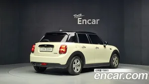Mini Cooper, 2019 — миниатюра 2