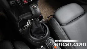 Mini Cooper, 2019 — миниатюра 12