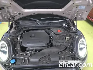 Mini Cooper, 2023 — миниатюра 6