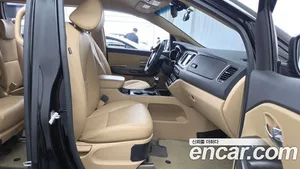Kia Carnival, 2019 — миниатюра 11