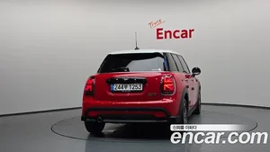 Mini Cooper, 2023 — миниатюра 4