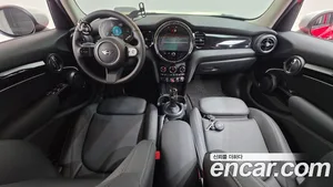 Mini Cooper, 2023 — миниатюра 10