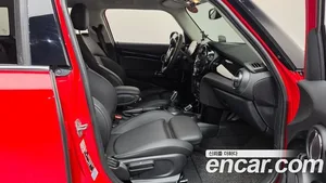 Mini Cooper, 2023 — миниатюра 16