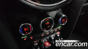 Mini Cooper, 2023 — миниатюра 29