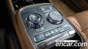 Genesis G90, 2023 — миниатюра 12