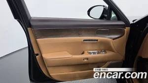 Genesis G90, 2023 — миниатюра 14