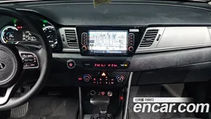 Kia Niro, 2018 — миниатюра 19