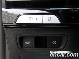 Genesis G80, 2025 — миниатюра 13